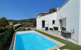 Villa avec piscine